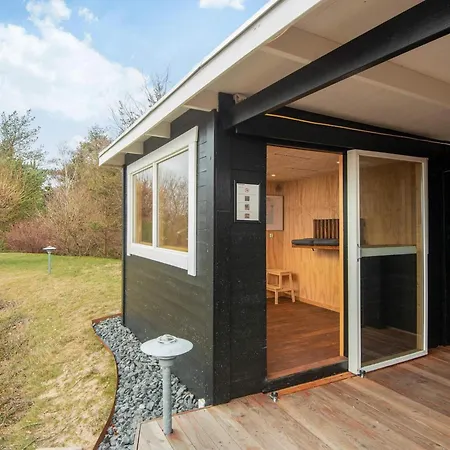 4 Star In * Ebeltoft